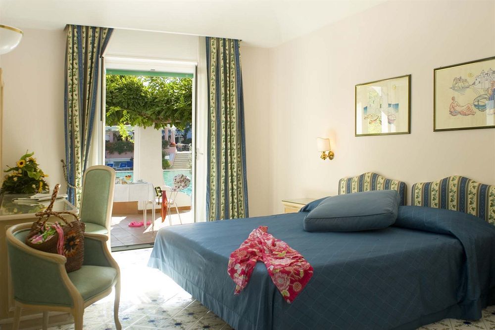 Hotel Continental Ischia Oda fotoğraf